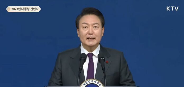 ‘사회적 약자’ 언급 없었던 尹대통령 새해 신년사